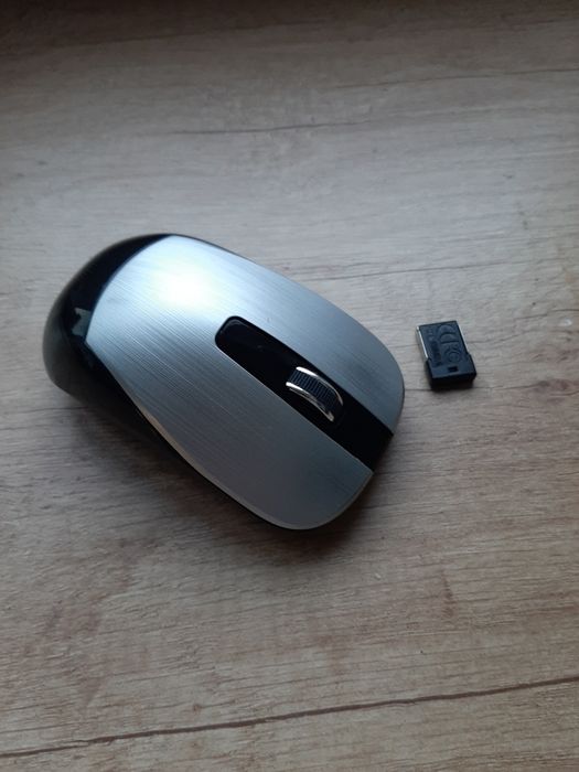 Беспроводная компьютерная мышка / безпровідна мишка Genius NX-7015
