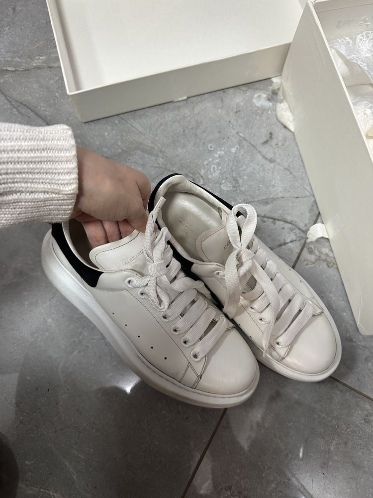 Alexander mc queen 39 sneakersy buty