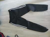 Czarne dresy rozmiar XL