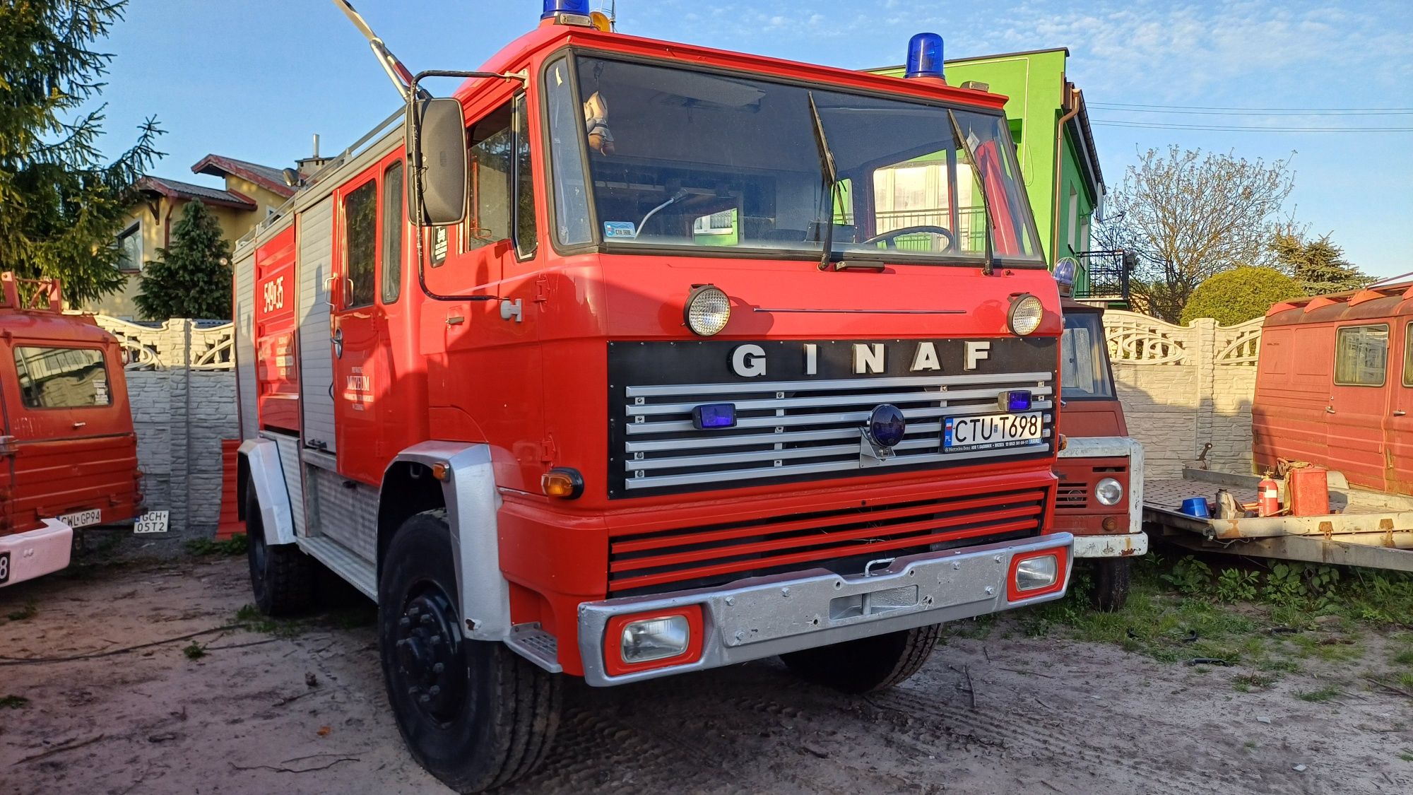Ginaf F160 strażacki 4x4 automat GCBA pożarniczy 6 osób zadbany