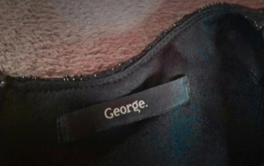 Piękna sukienka koktajlowa 98 % nylon marka George rozmiar L 40