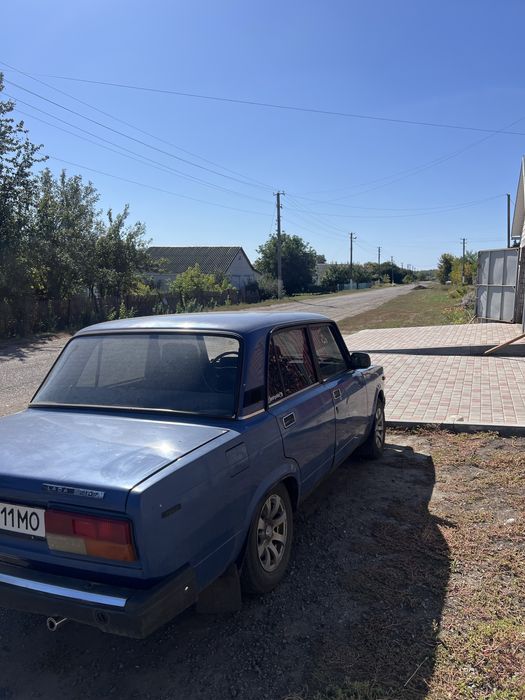 Свій автомобіль Ваз 2107 (2004р)