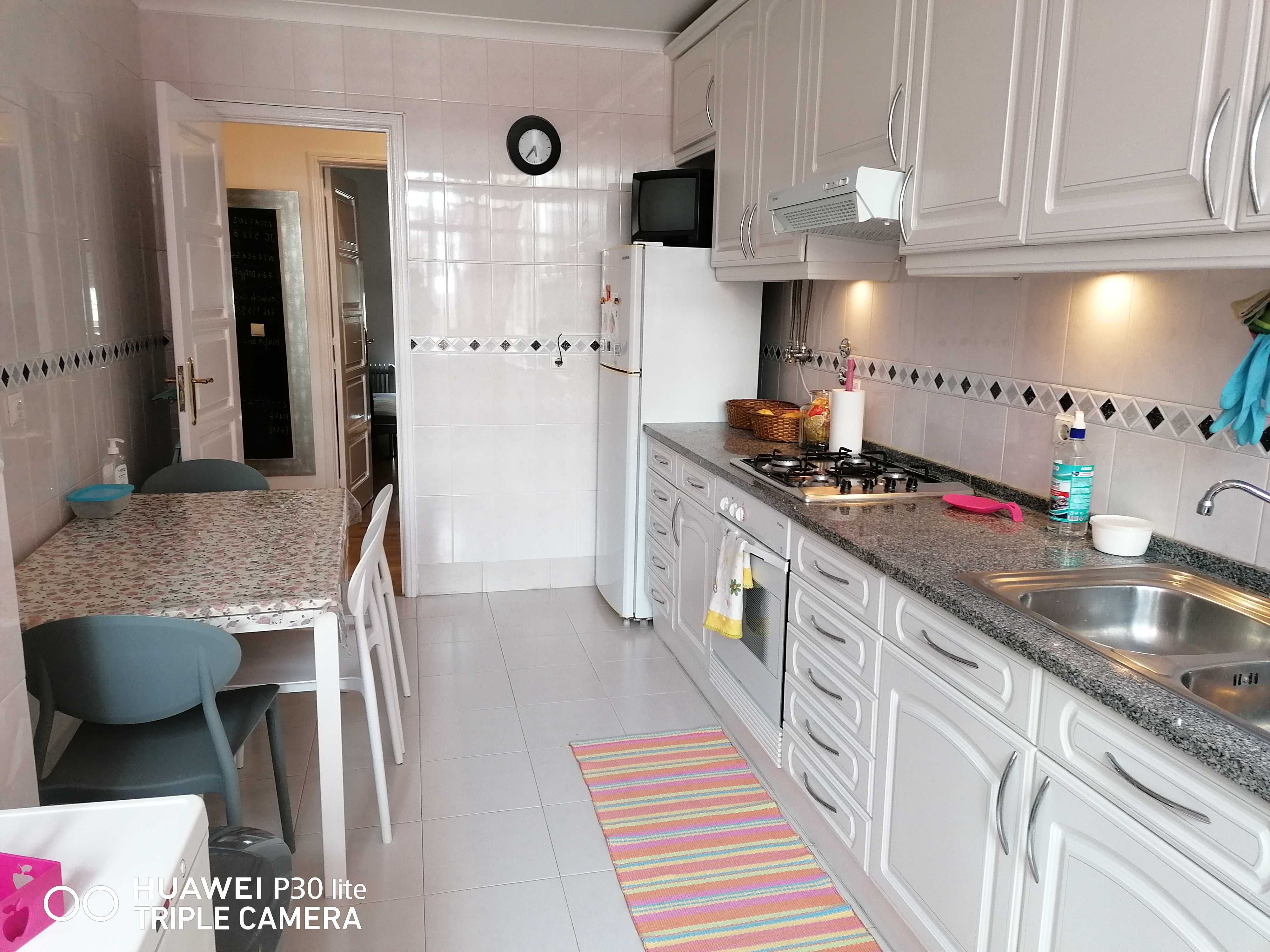 Quarto para estudante junto ao IST em Lisboa