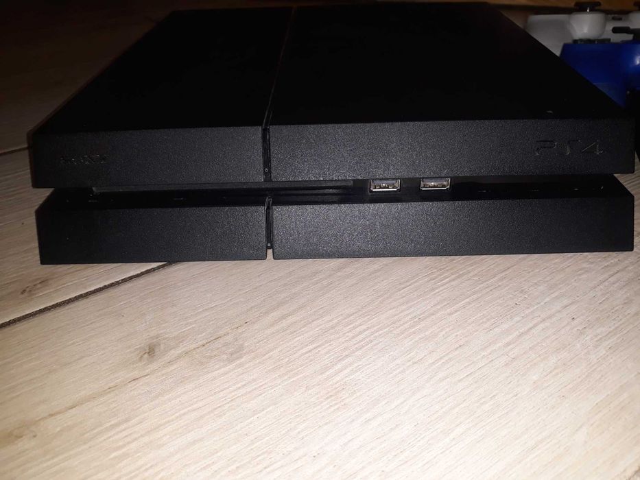 Игровая приставка Sony PlayStation 4 (500GB Black (БУ))