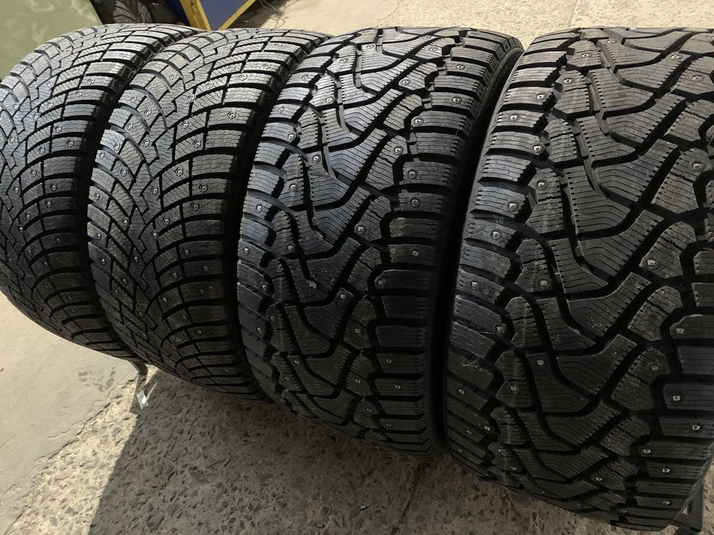 Різноширокі нові 275/40R20 і 315/35R20 Pirelli RunFlat шип зимові