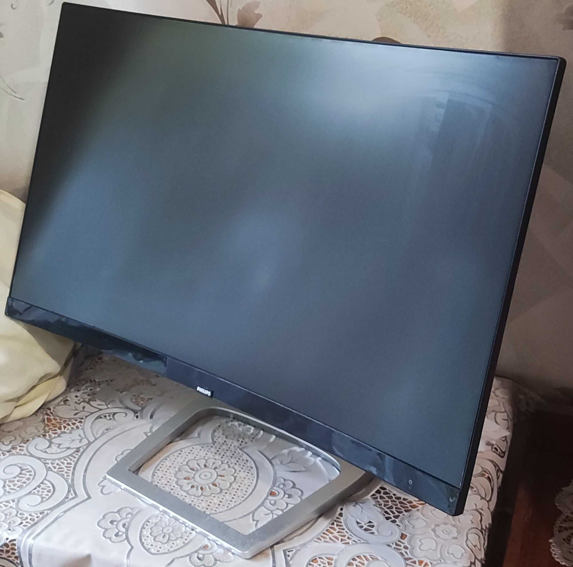 Монітор Phillips 27″