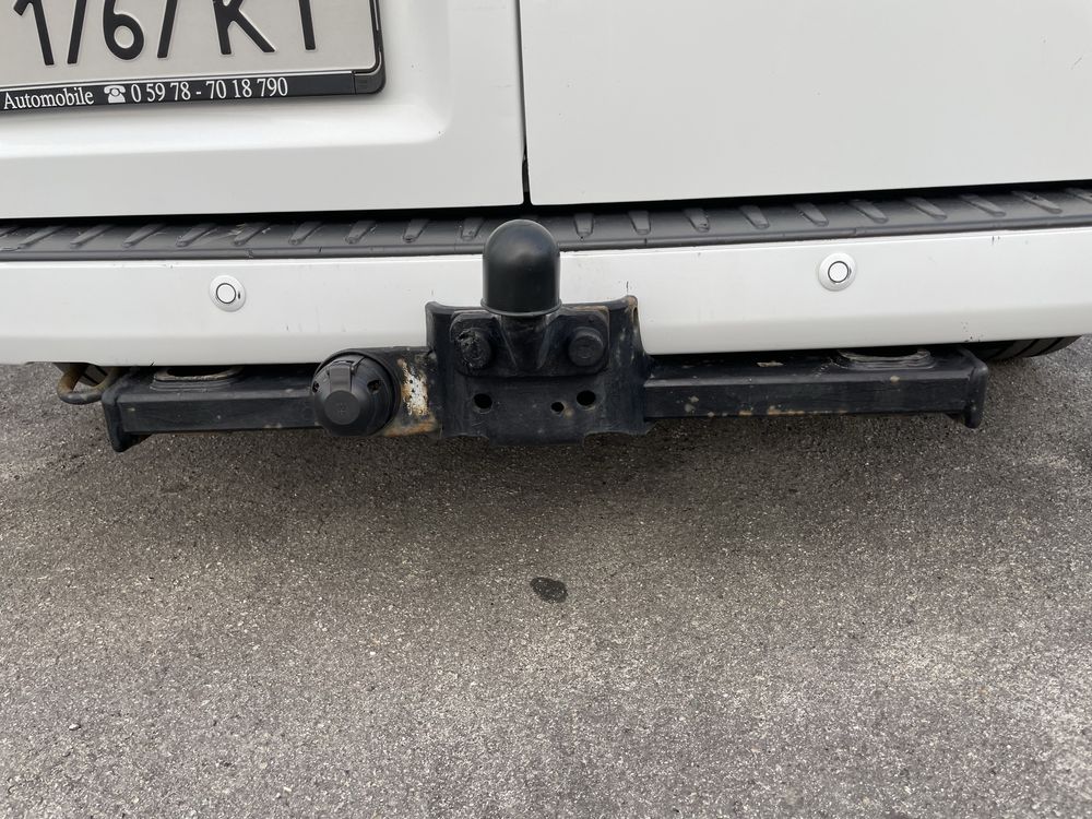 Автомобіль Ford Transit Custom