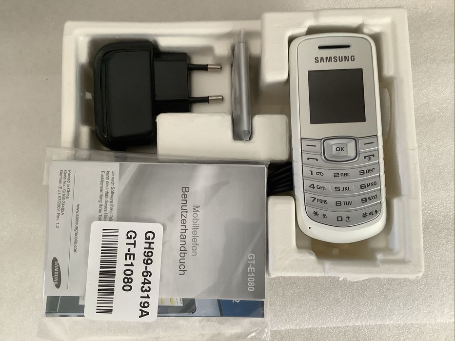 Telemovel Samsung GT-E1080 - NOVO