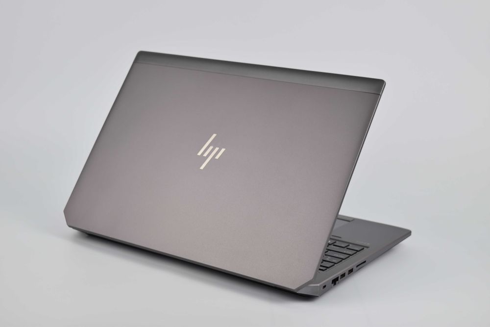HP ZBook 15 G5 i7-8850H P2000 16/32/64гб ssd 512/1тб + hdd 1тб Ноутбук