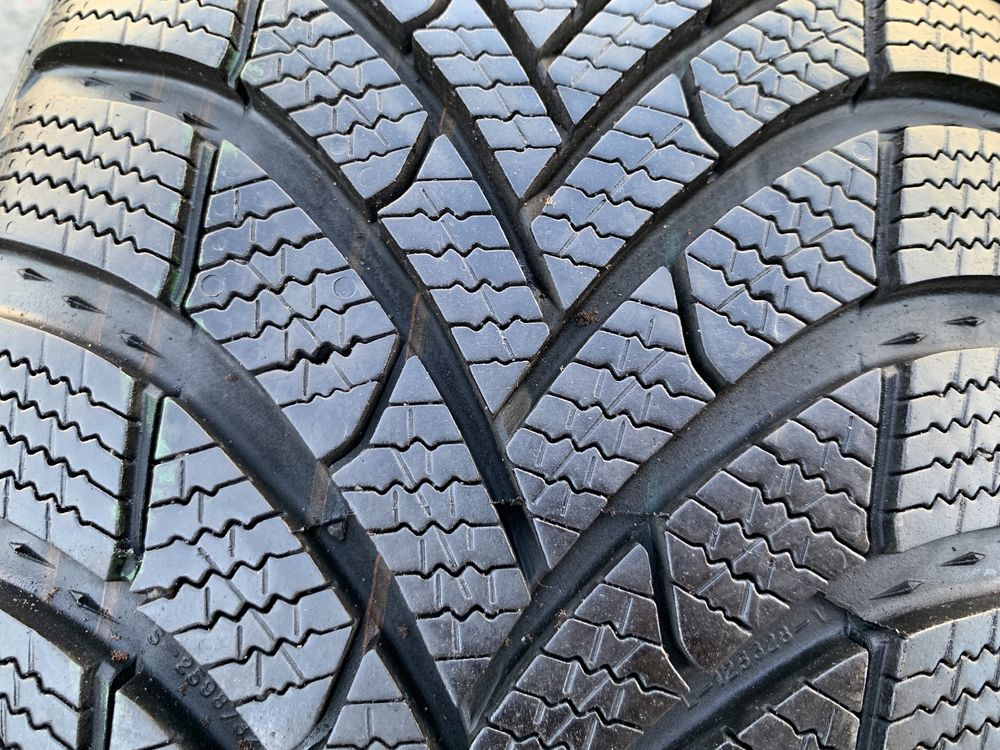 Шини Semperit Speed-Grip 5 215/55 R17 пара