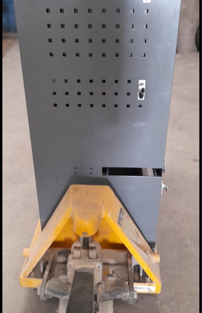 Vendo movel arrumacao para carrinha