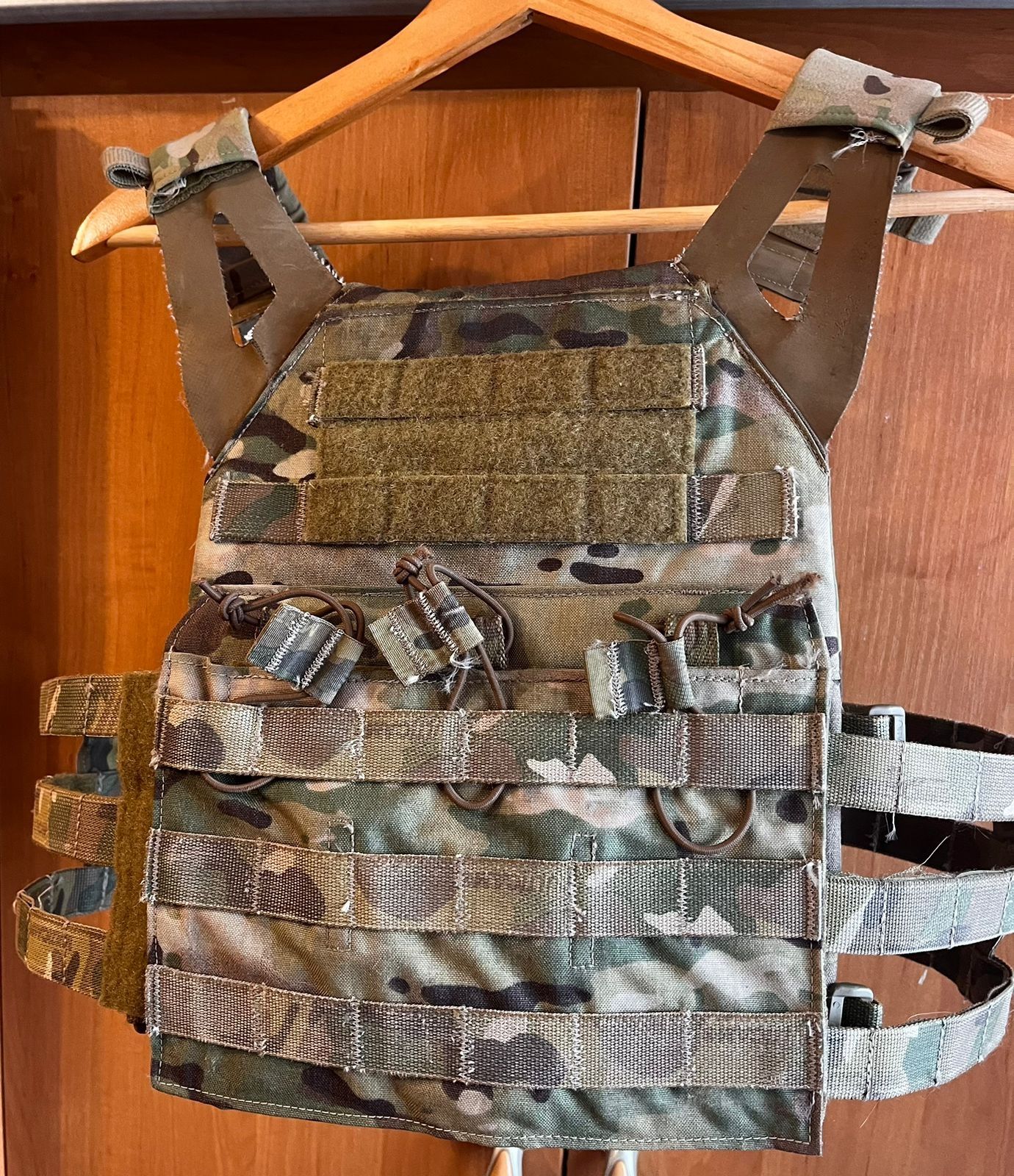 Полегшений бронежилет CryПлитоноска Precision Jumpable Plate Carrier (