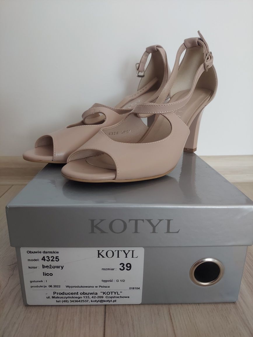 Buty ślubne Kotyl beżowe 39