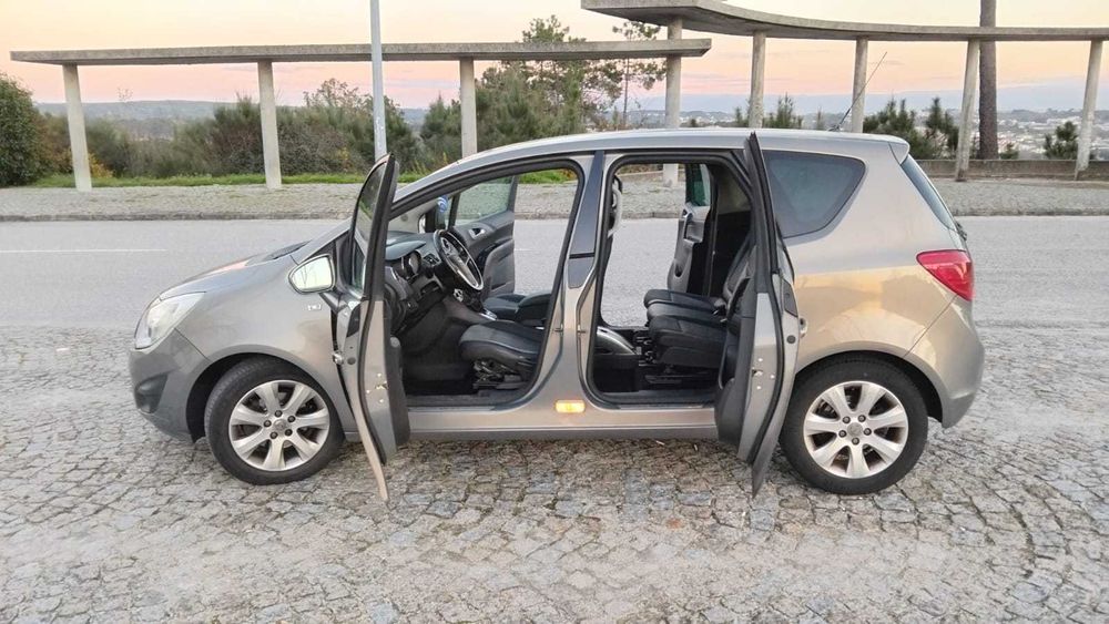 Opel Meriva 2010