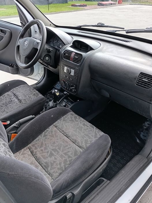 Продам Opel Combo 1.3д 2006р в гарному стані.