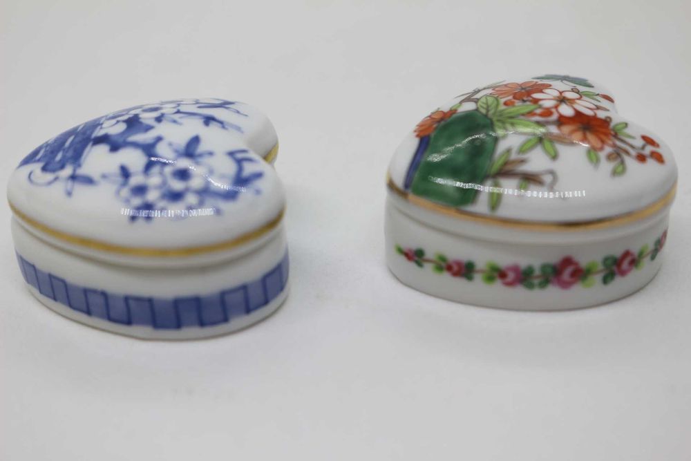 Caixa Coração em Miniatura Vista Alegre 1980 Pintadas Mão