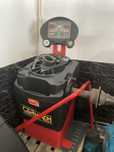 Maquina Montar Desmontar Pneus. Maquina equilibrar pneus
