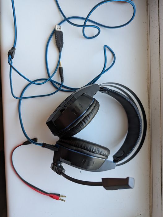 Игровые наушники  гарнитура hoco  w105 blue с Led подсветкой