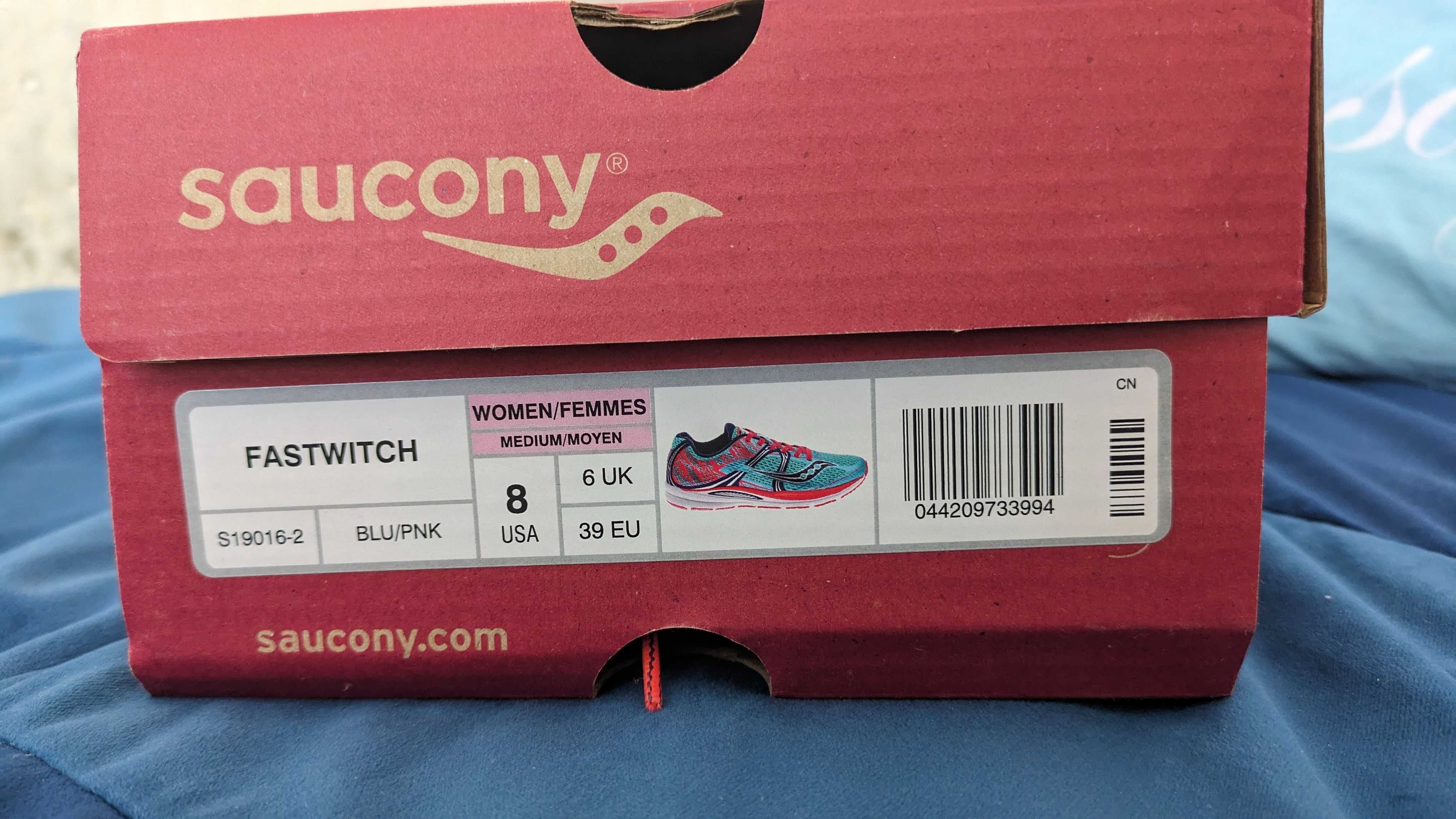 Оригінальні жіночі кросівки saucony fastwitch