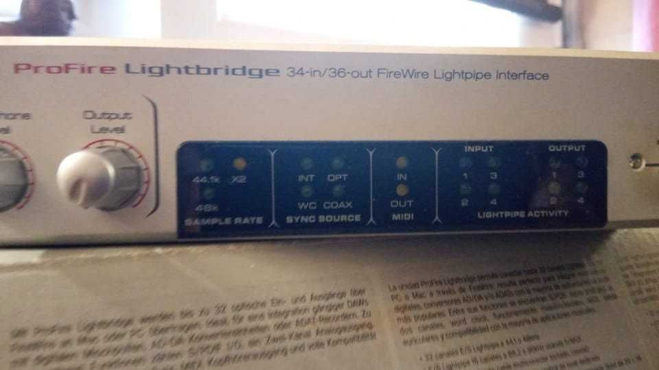 M-Audio ProFire Lightbridge Mid 2000 Silver/Black