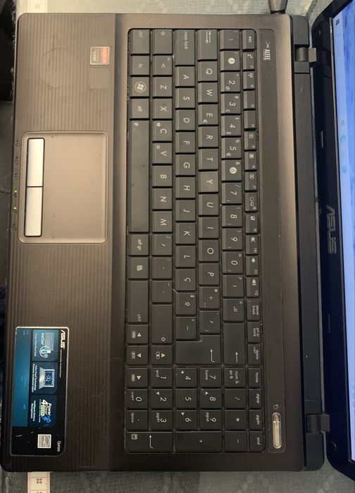 Portátil ASUS K53U com SSD novo