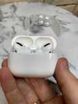 Навушники AirPods Pro Wireless charging case,білий колір.