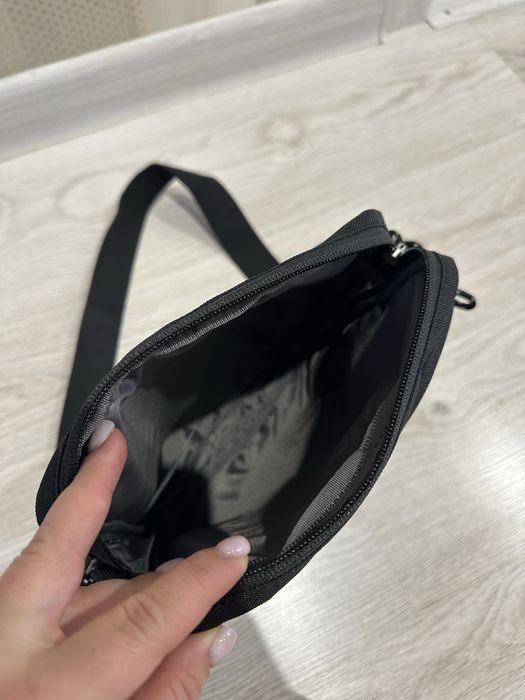 Сумка Levis чоловіча через плече