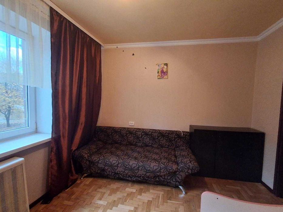 Виноградар, пр. Георгія Гонгадзе 7, простора 3к є газ! Ретровіль