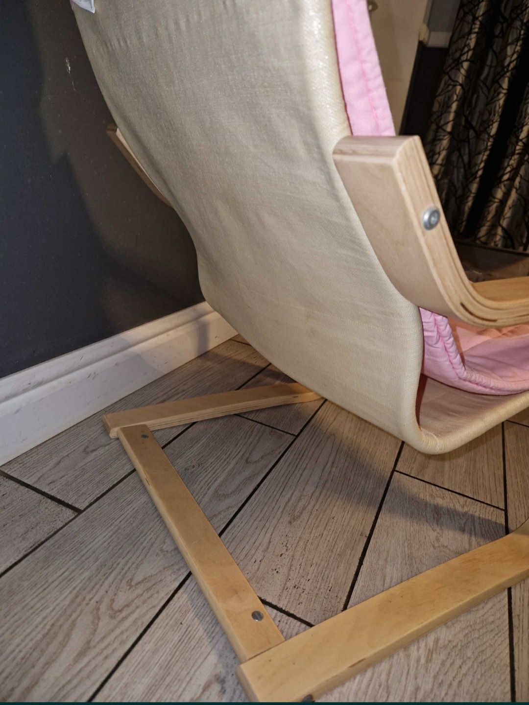 Fotelik ikea model POÄNG dziecięcy