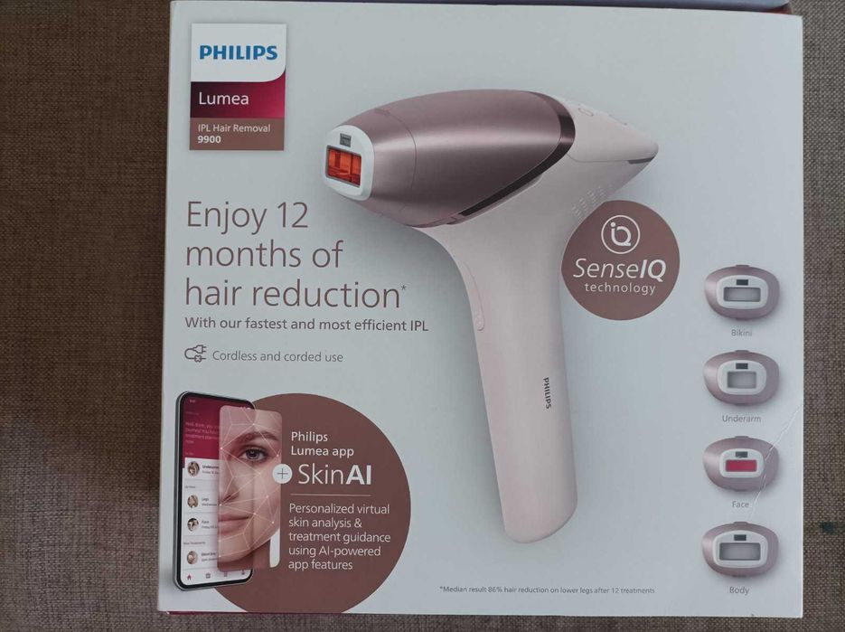 Фотоепілятор Philips Lumea IPL 9900