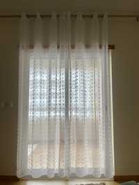 Par de cortinas bracas para quarto