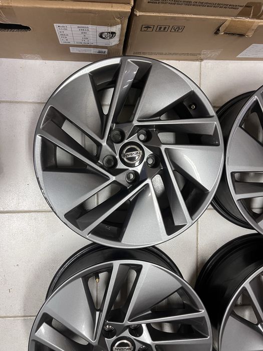 Jantes 17” 5x114.3 Originais Nissan Compativeis Renault Dacia