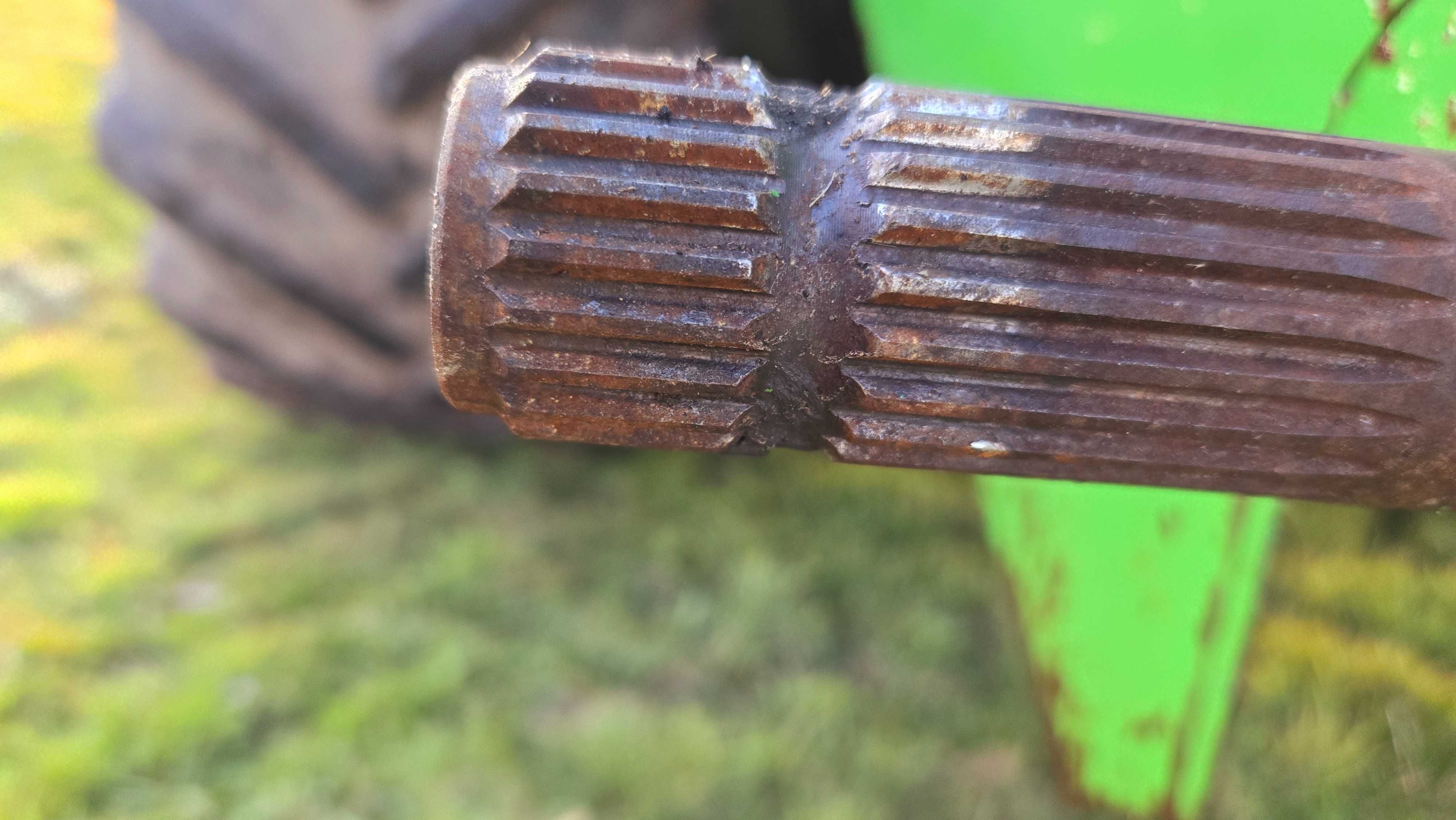 Свіжопривезений john deere 2264 200рік Без жатки $