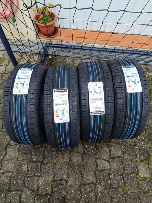 4 pneus novos com etiqueta continental 225/45/18