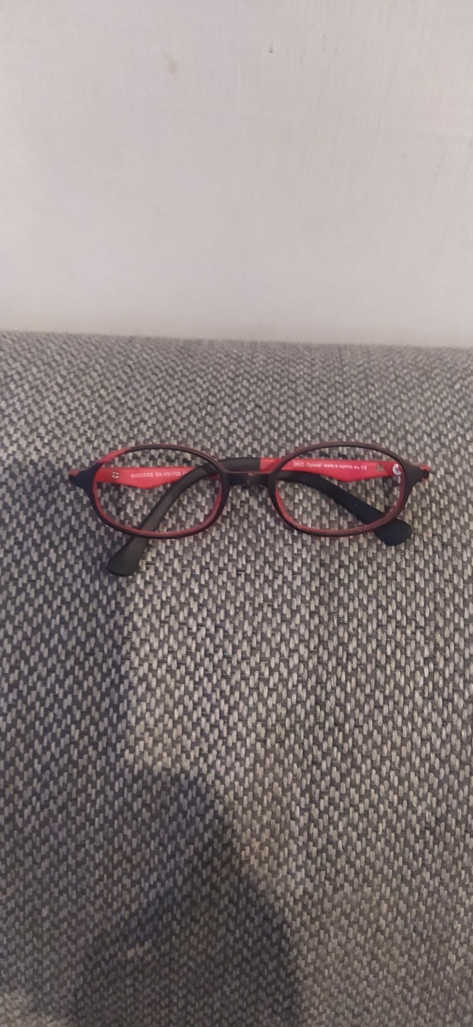 Oprawki do okularów chlopiec