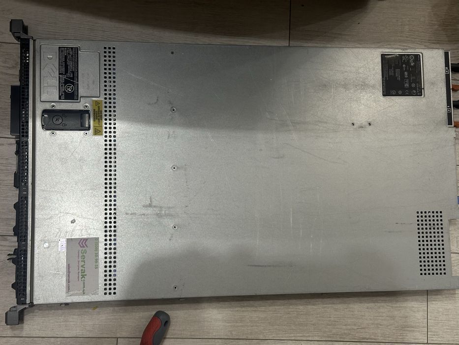 Сервер Dell R610 (6 SFF)