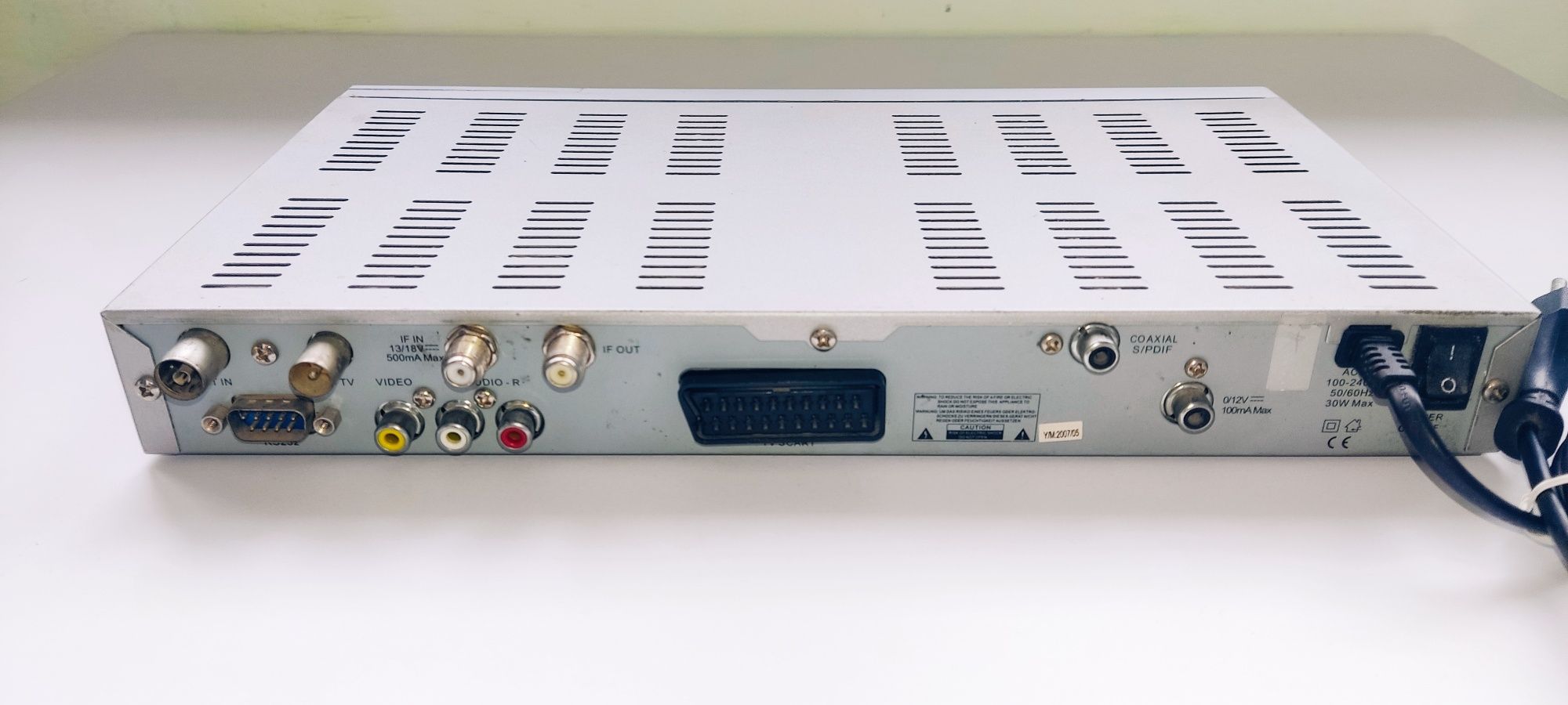 Цифровой спутниковый ресивер Evrosat  DVB-8004