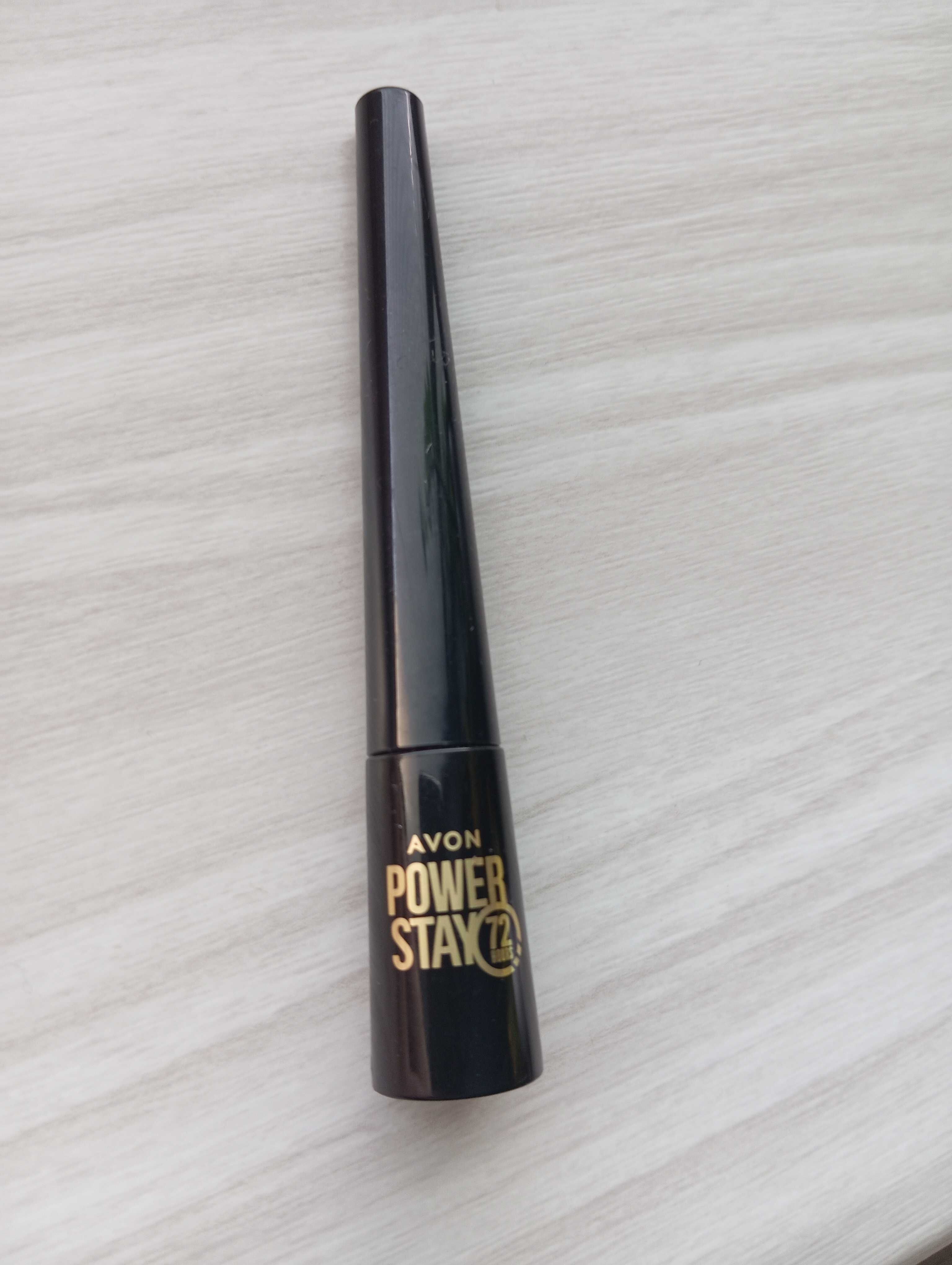 Tusz do brwi Avon