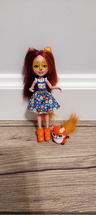 Lalka enchantimals lisek