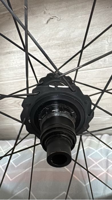 Zipp 303 NSW (cubos cognition)