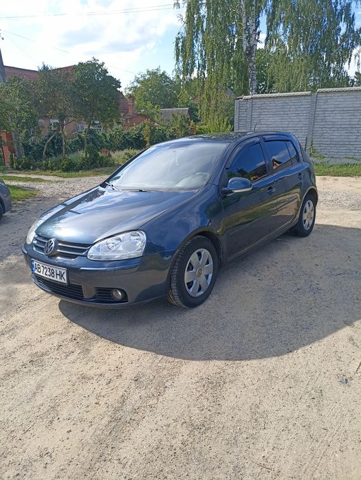 Volkswagen golf 5 1.6 goal