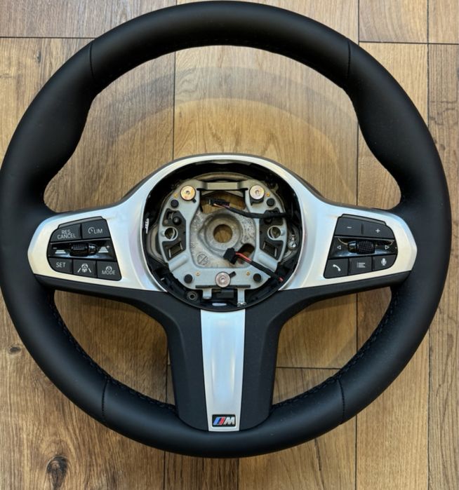 Кермо bmw m на g01,g02,g20,g26, i4 ,g05,g06,g07,g12,g80