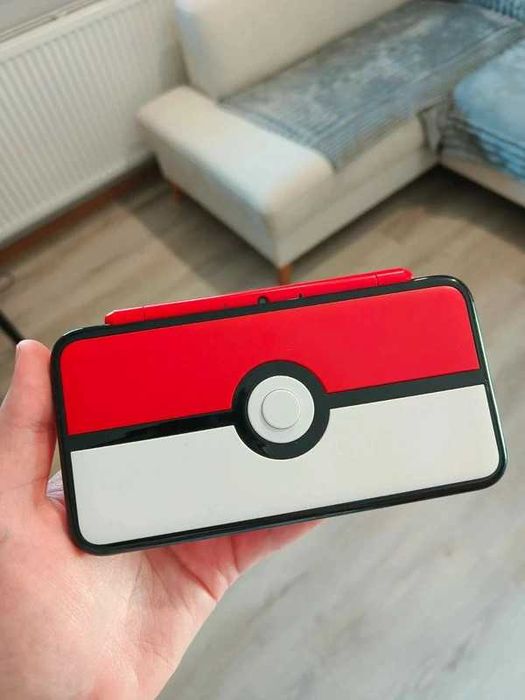 New Nintendo 2ds xl Pokemon version