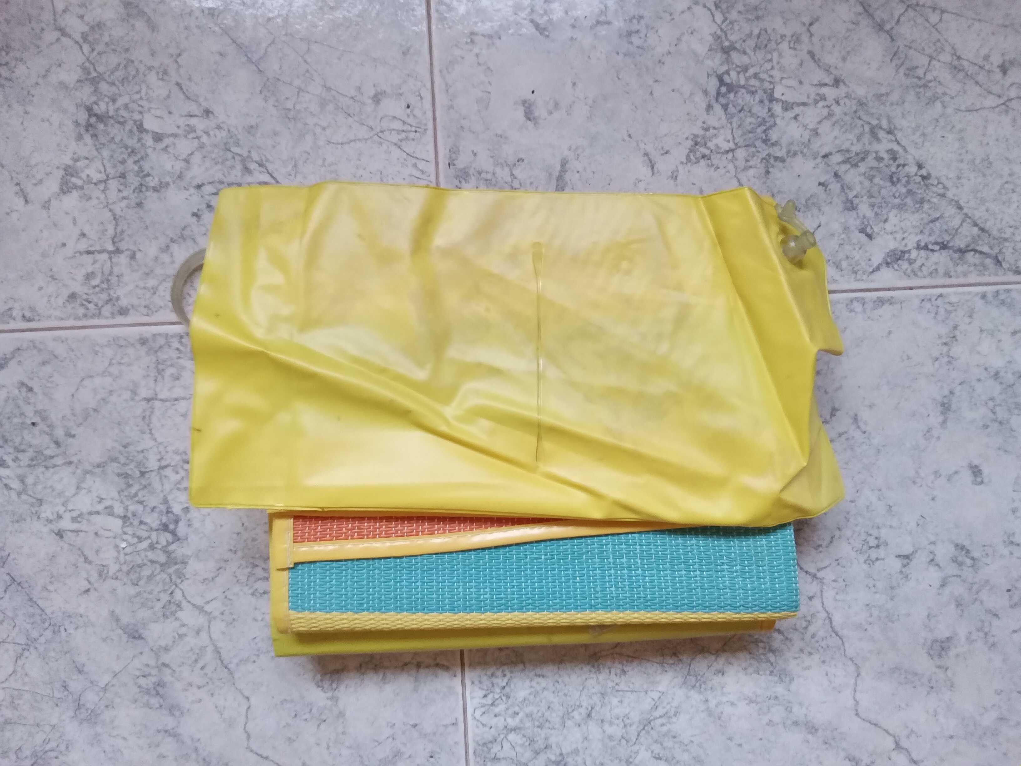 Esteiras de praia e bolsa