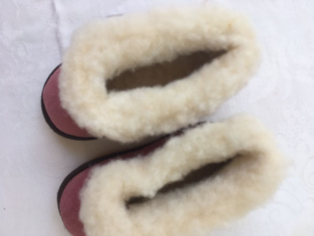 Pantufas novas, tamanho 19