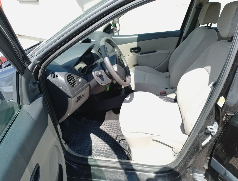Renault Clio II 1.2