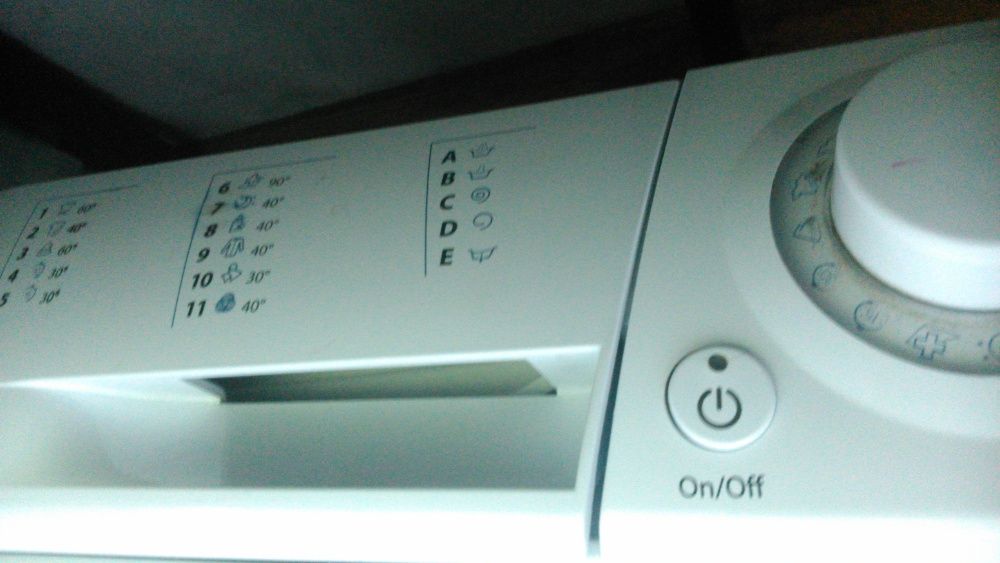 Ariston  Pralka Na  części 5Kg ARSF 1290