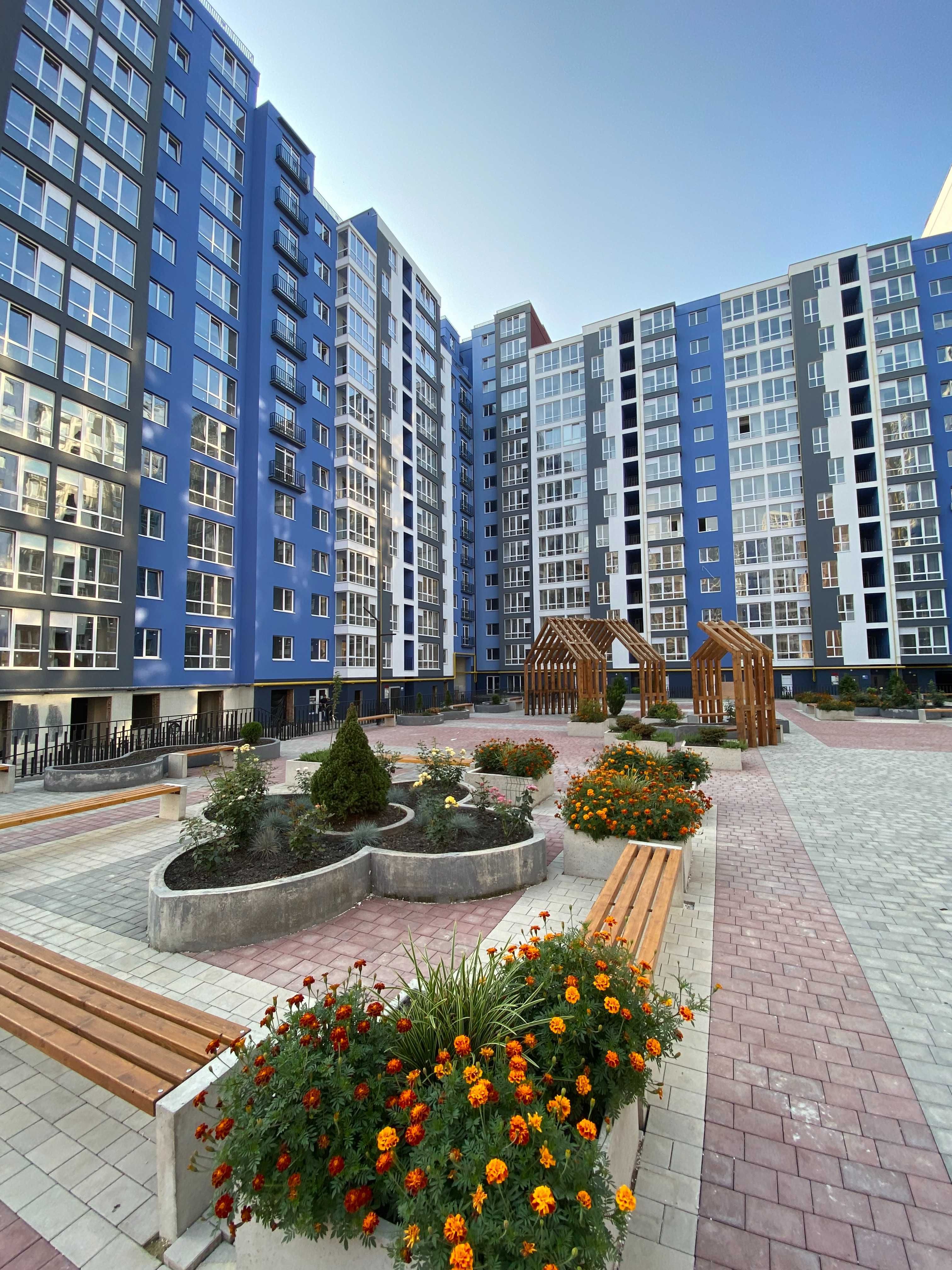 Однокімнатна в центрі,продам квартиру Княгинин,Галицька-Набережна
