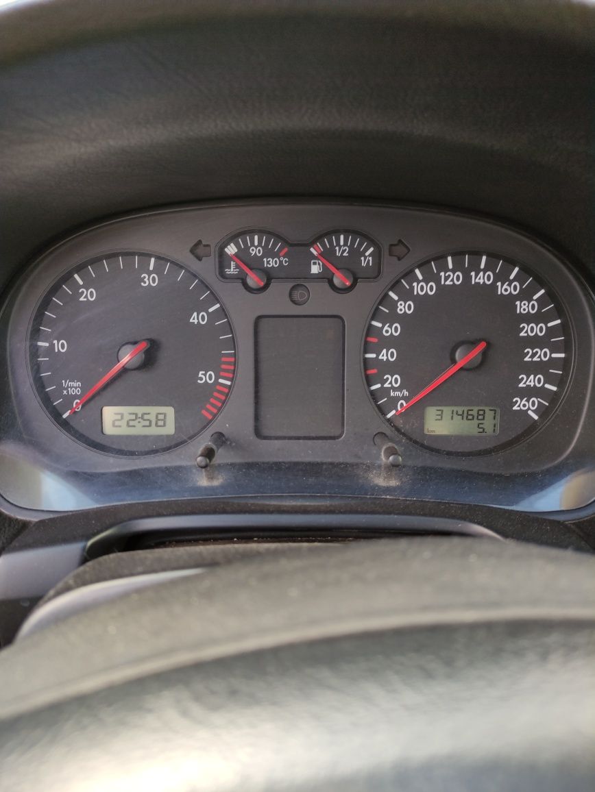 Volkswagen golf 4