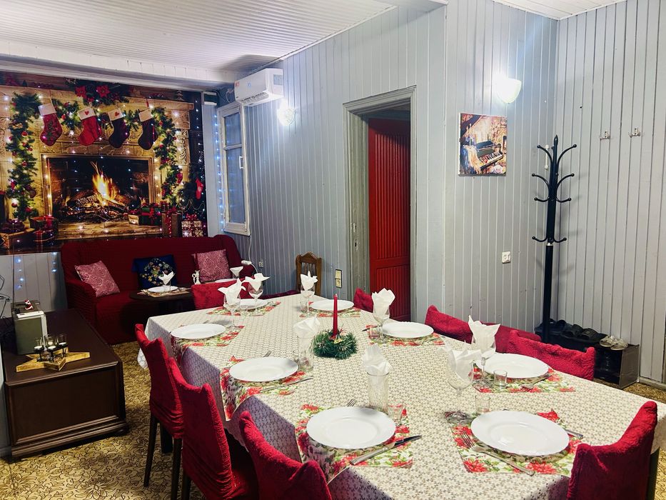 Сдаю свой дом на 14 фонтана с тенисом